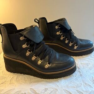 Cole Haan size 7 Grande Explore Leather waterproof lug sole ankle boots